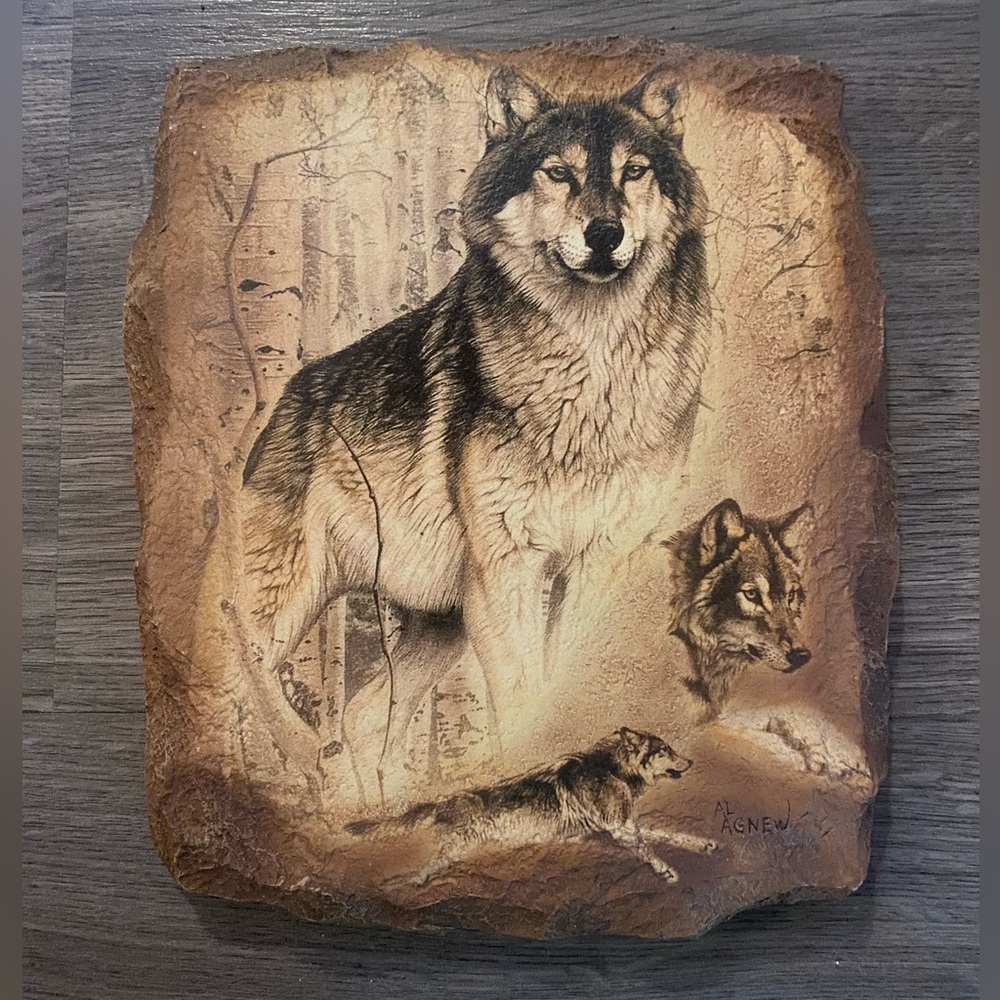 Bradford Exchange Wolf Art Imitation Stone Plaque